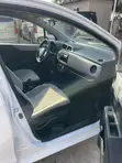 Toyota Vitz 1.3 AWD 5dr 2012 White - 5