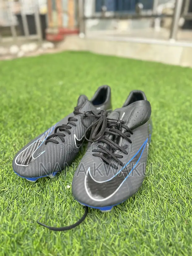 Nike Air Zoom Boots - 1