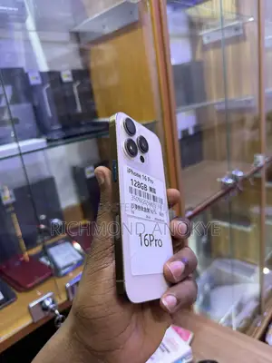 Apple iPhone 16 Pro 128GB Gold