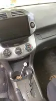 Toyota HiAce 2011 Green - 2