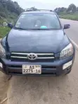 Toyota HiAce 2011 Green - 3