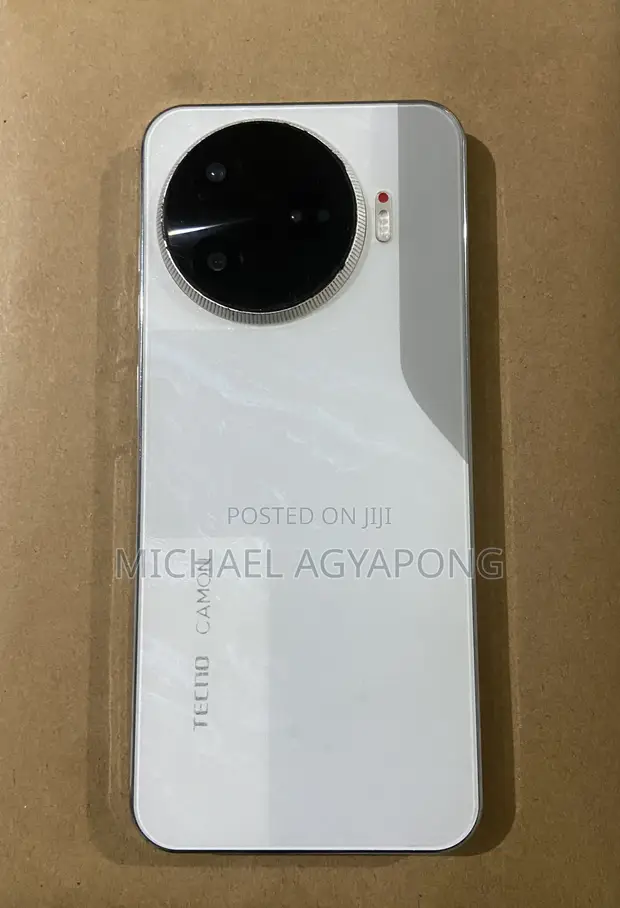 Tecno Camon 30 Pro 5G 256GB White - 1