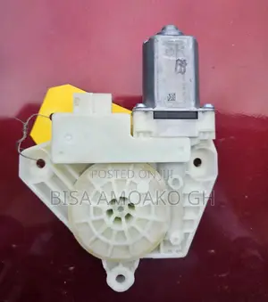 2017 Mercedes-Benz C300 Right Front Door Motor