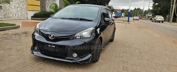 Toyota Vitz 2015 Black - 1