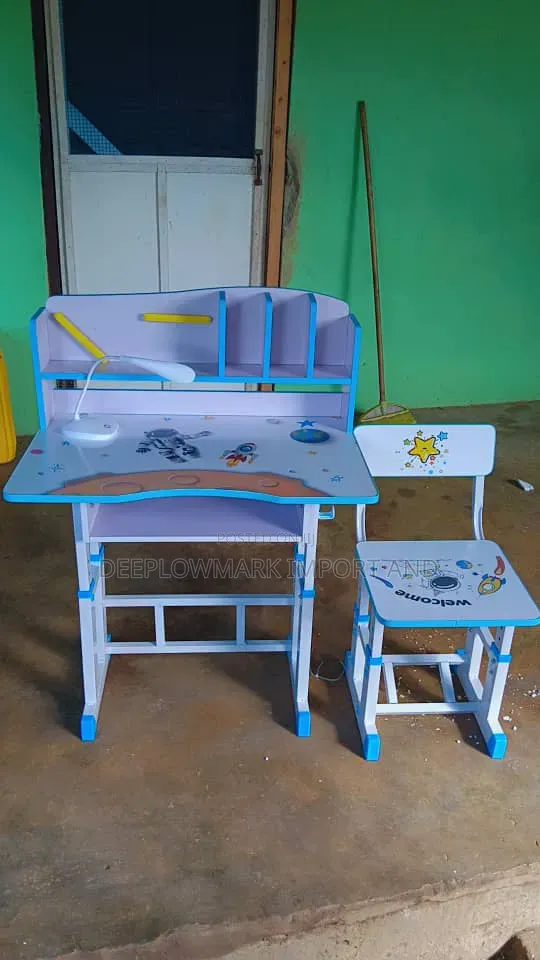 Kids Table and Chair Set - 1