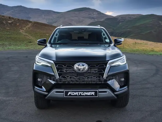 Toyota Fortuner Front Bumper (2020-2026) - 1