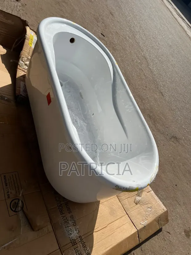Brand New Vanity Art Ajaccio Freestanding Bathtub - 1