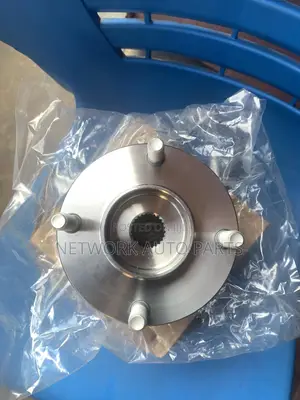 Nissan Versa Front Hub (2008-2018)