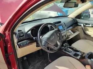 Kia Sorento LX 2015 Red SUV AWD