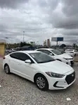 Hyundai Elantra 2017 White - 4