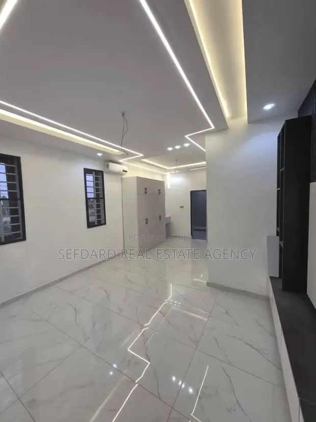 4-Bedroom Duplex for Sale in Ashongman Estate - 1
