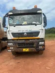 Sinotruk Howo TX Heavy-Duty Flatbed Truck - 2