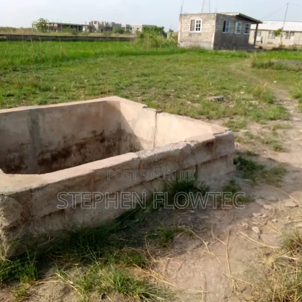 Residential Plot for Sale - Community 25 - 1