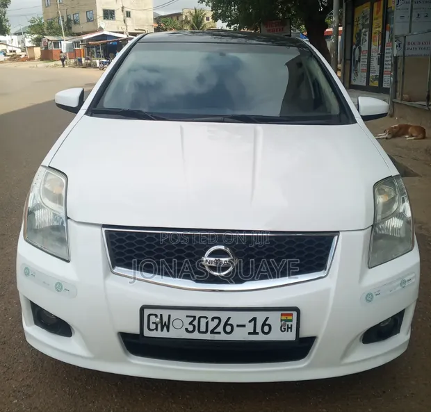 Nissan Sentra 2.0 SR 2010 White - 1