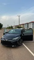 2018 Toyota Corolla SE (1.8L 4cyl 6M) Black - 4