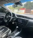 2017 Toyota Corolla SE Sedan - 3