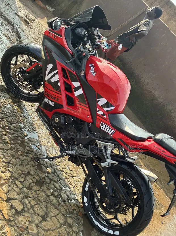Kawasaki Ninja 400 2024 Red - 1