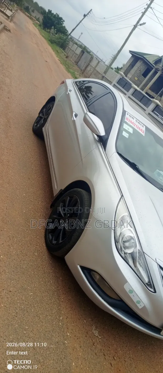 Hyundai Sonata GLS Sedan FWD (2.4L) 2013 Silver - 1