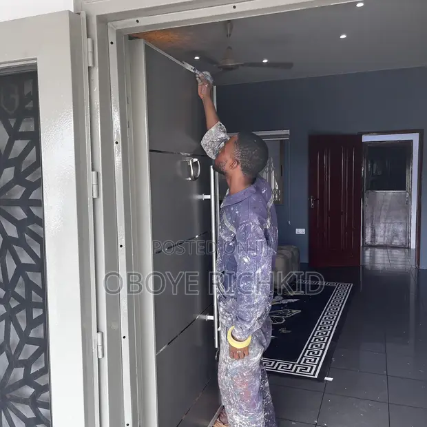 Professional House Painter in Accra - 1