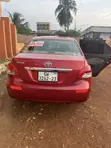 Toyota Belta 2009 Red - 4