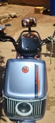 Yadea M6 2025 Electric Scooter - Silver - 2