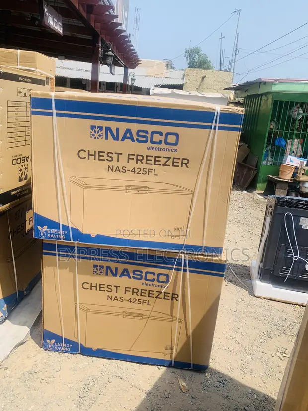 Freestanding Nasco 318L Chest Deep Freezer NAS-425FL - 1
