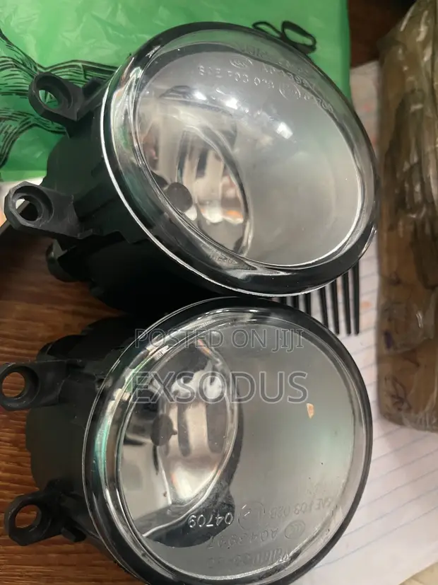Toyota Corolla Fog Light (Brand New) - 1