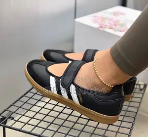 Adidas Samba Jane Sneakers