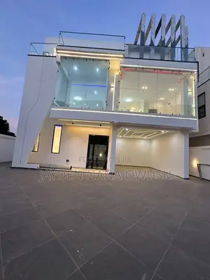 4 Bedroom Luxury Penthouse for Sale in East Legon