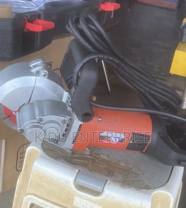 NRG Wall Chaser 3000W (3 Blades) - 1