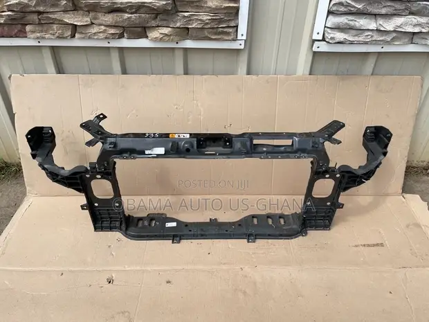 Kia Forte / Cerato Radiator Support (2017-2018) - 1