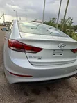 Hyundai Elantra SE 2018 Silver - 5
