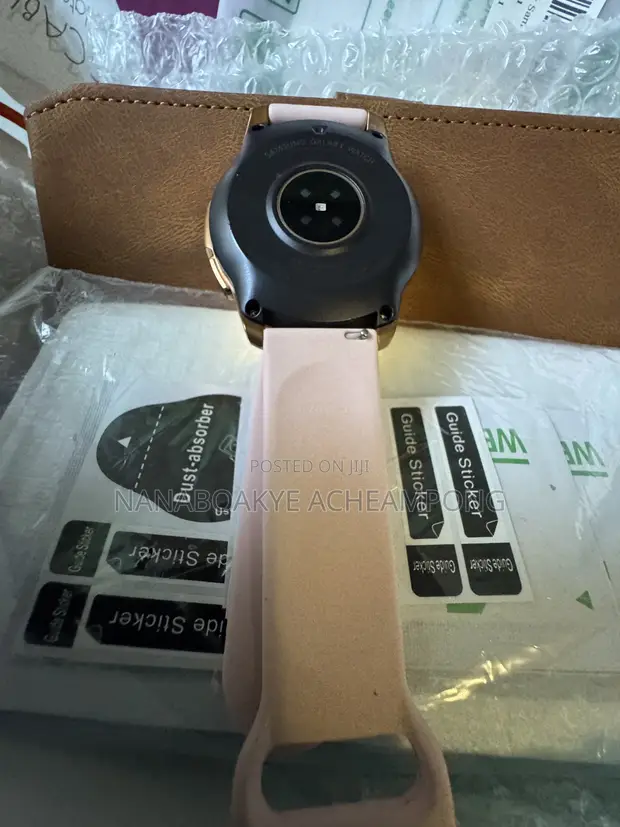 Samsung Galaxy Watch4 Classic 46mm Rose Gold - 1