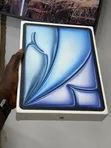 Apple iPad Air 13 (2026) 128GB Gray - 3