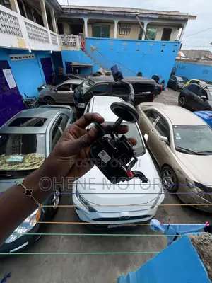 Hyundai Elantra 2023-2026 Reverse Camera