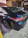 2018 Toyota Camry SE FWD (2.5L 4cyl 8AM) Black - 1