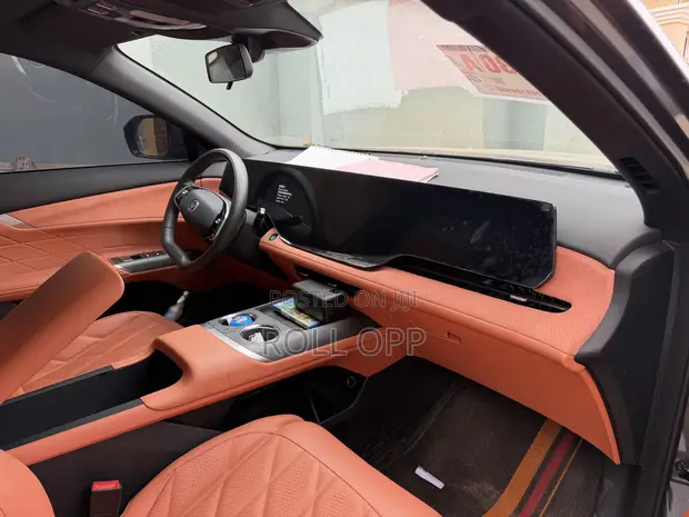 Changan CS75 2024 Black - 1