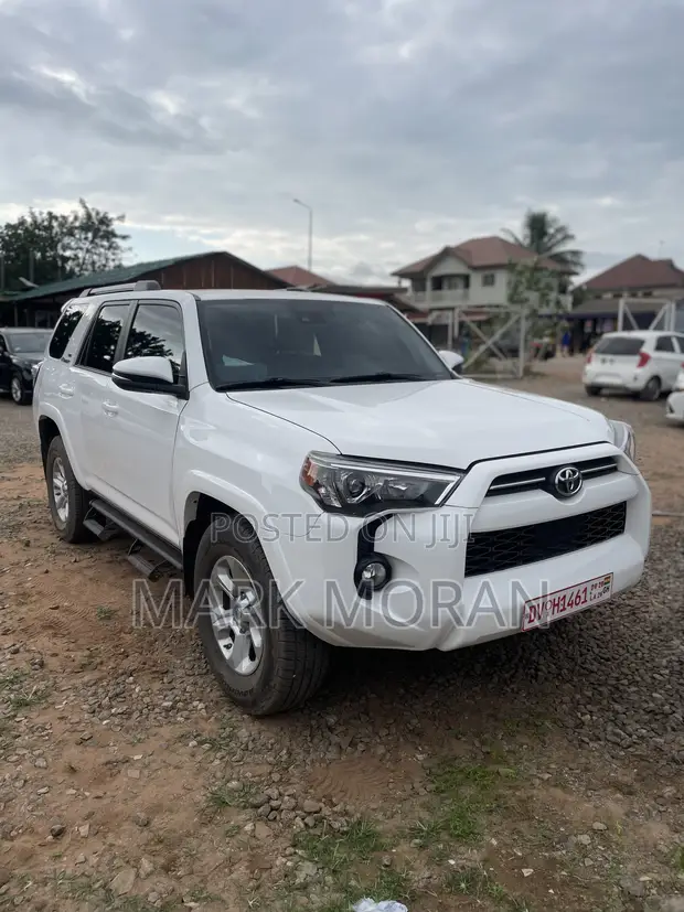 Toyota 4-Runner 2021 White - 1