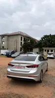 2017 Hyundai Elantra Limited Sedan FWD (2.0L) - 1
