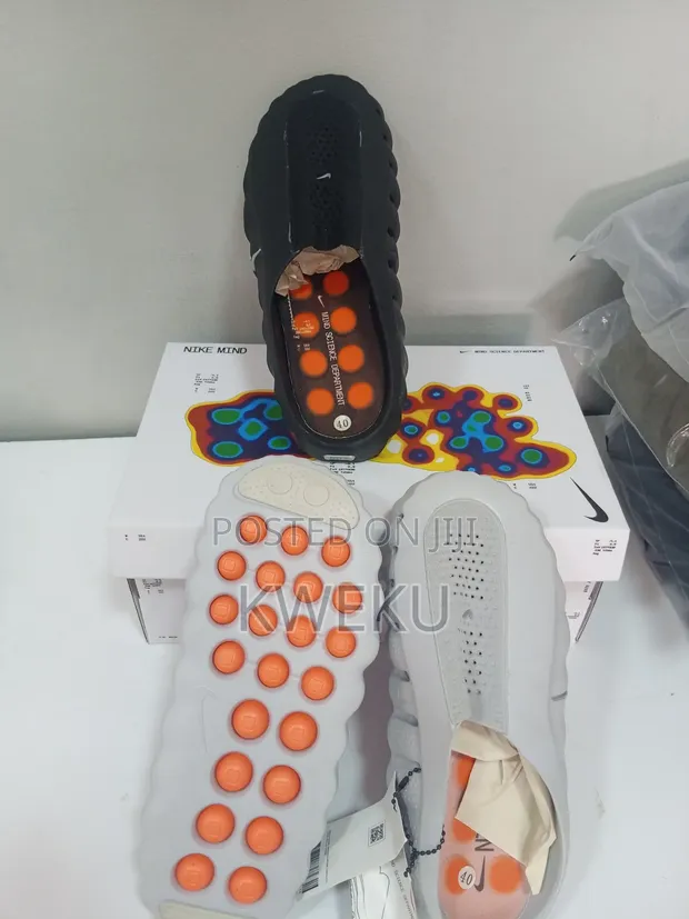 Nike Mind Shoes - 1