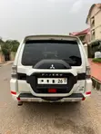 Mitsubishi Pajero 2016 White - 2