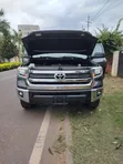 Toyota Tundra Limited 5.7L V8 4x2 Double Cab Gray - 5