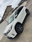 Toyota Highlander LE Plus 2019 White - 2