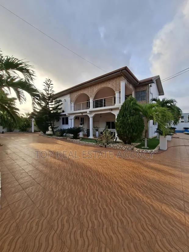 3 Bedroom Apartment for Rent in North Legon - 1