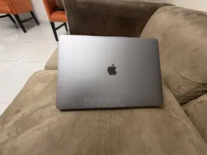 Apple MacBook Pro 2018 15-inch Core i9 16GB RAM 1TB SSD