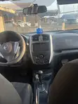 Nissan Versa 2016 Silver - 4