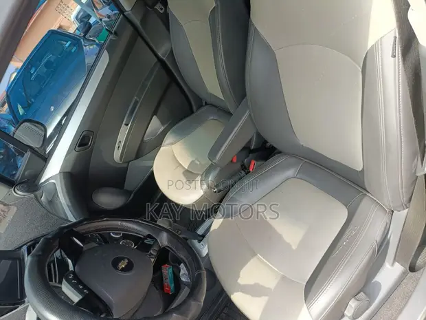 Chevrolet Spark 2LT 4dr Hatchback (1.2L 4cyl 5M) 2015 Black - 1