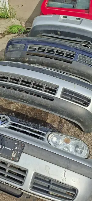 Volkswagen Golf 4 Bumper