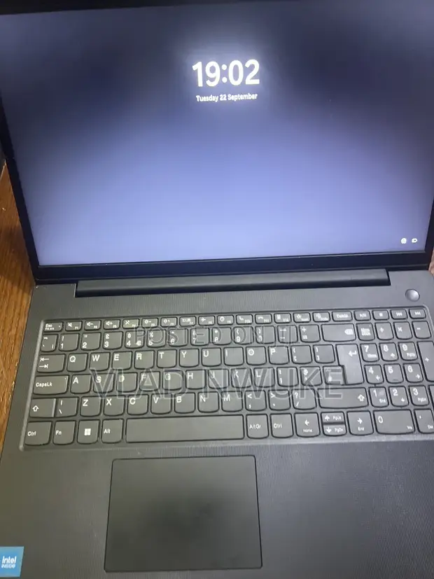 Lenovo Ideapad 3 Laptop 12GB RAM, Intel Core i3, 500GB HDD+SSD - 1