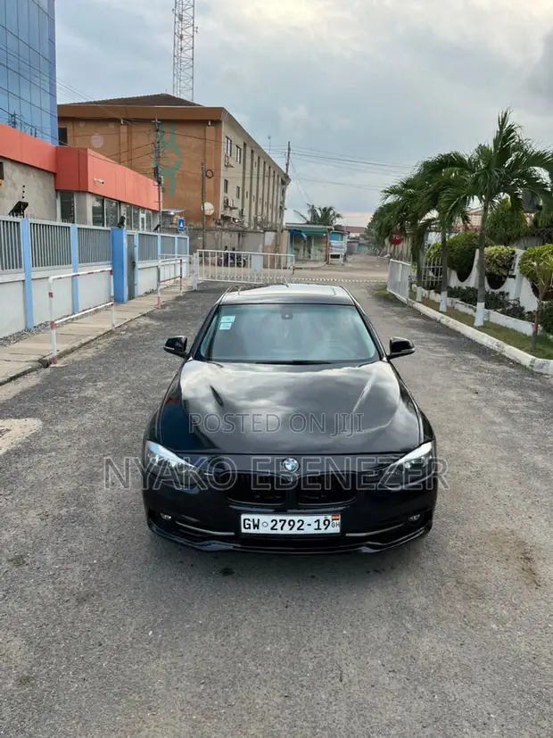BMW 328i 2015 Black - 1